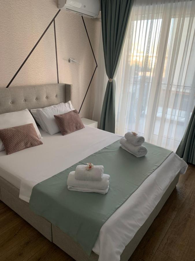 Anda Appartement Mamaia Buitenkant foto