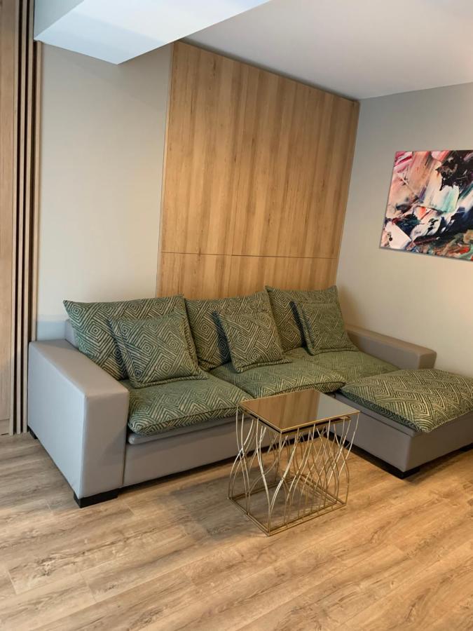 Anda Appartement Mamaia Buitenkant foto